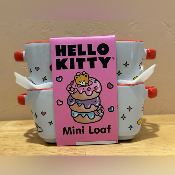 Hello Kitty Rainbows & Hearts Mini Loaf Baking Dish Set. Made By Sanrio. NWTS - Picture 3 of 7